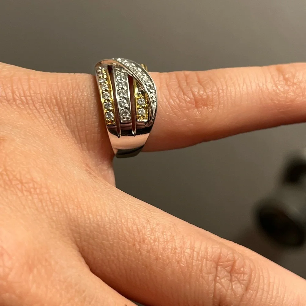 Stunning 925 Sterling Silver Two-Tone Crossover Ring โ Size 5.5 - Picture 10 of 17